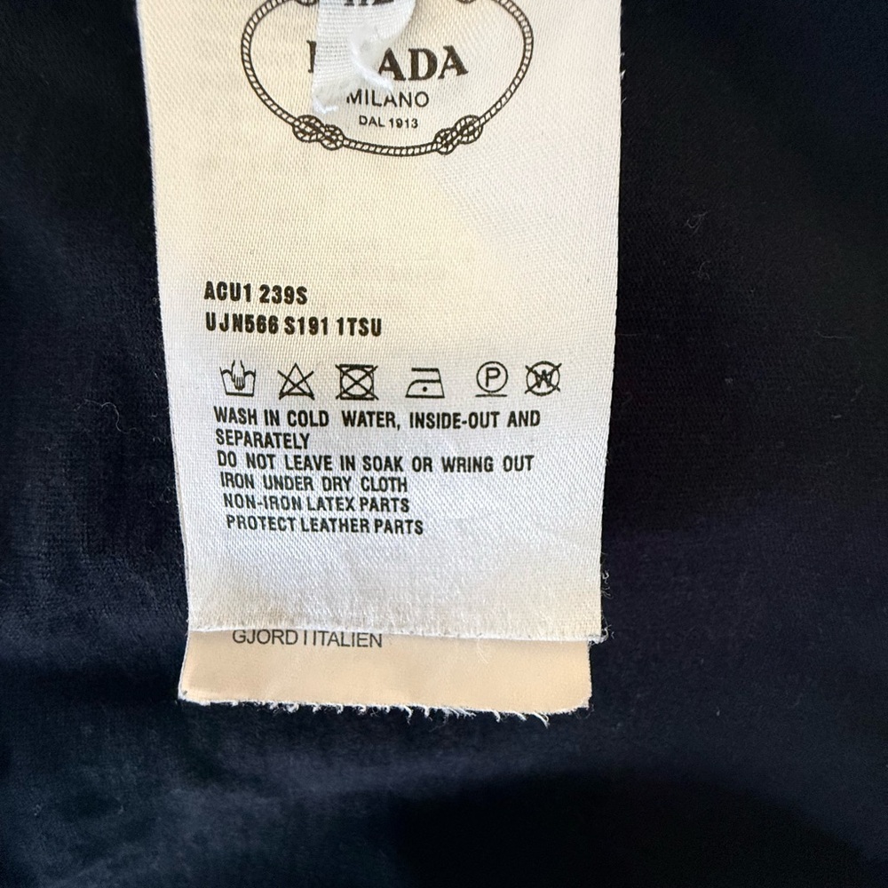 Prada Elegant Black Muscle Tee - Picture 4 of 5